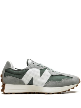 New Balance: Зелёные кроссовки 