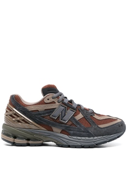 New Balance: Коричневые кроссовки 