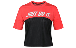 Nike: Футболка 