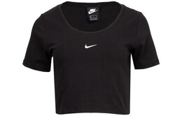 Nike: Короткий топ  Sportswear Essentials