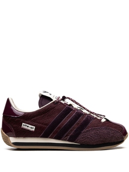 Adidas: Коричневые кроссовки  X