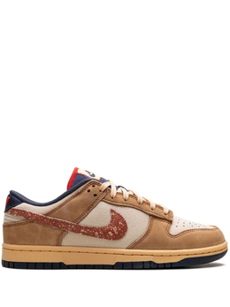 Nike: Коричневые кроссовки  Dunk Low