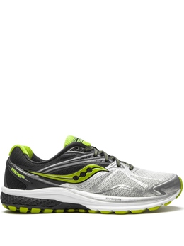 Saucony: Чёрные кроссовки 