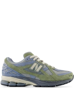 New Balance: Серые кроссовки 