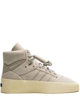 Adidas: Серые кроссовки  X