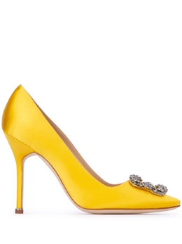 Manolo Blahnik: Жёлтые туфли  Hangisi 105