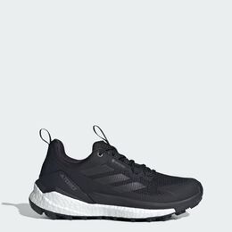 Adidas: Чёрные туфли  Terrex Free Hiker