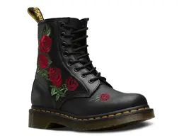 Dr. Martens: Чёрные ботинки 