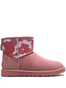 UGG: Розовые ботинки  Classic Mini