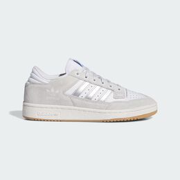 Adidas: Белые кроссовки 