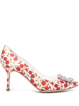 Manolo Blahnik: Белые туфли  Hangisi 70