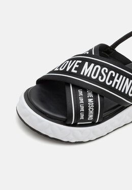 LOVE MOSCHINO: Чёрные босоножки 