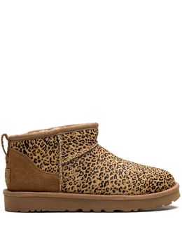 UGG: Коричневые ботинки  Ultra Mini