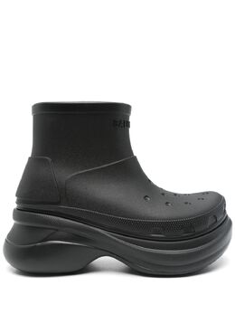 Balenciaga: Чёрные ботинки 