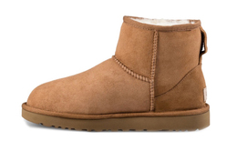 UGG: Белые ботинки  Classic Mini