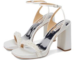 Badgley Mischka: Белые туфли 