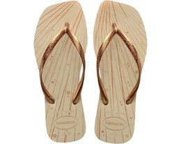 Havaianas: Бежевые сандалии 