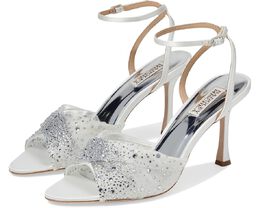 Badgley Mischka: Белые туфли 