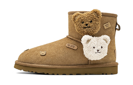 UGG: Бежевые ботинки  Classic Mini