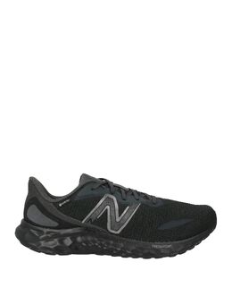 New Balance: Тёмные кеды 