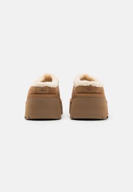 UGG: Сабо 