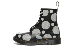 Dr.Martens: Чёрные ботинки  1460