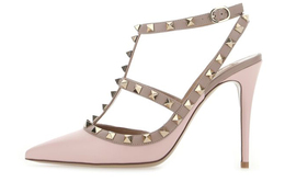 Valentino: Розовые туфли  Rockstud