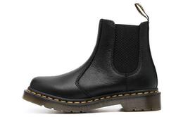 Dr.Martens: Чёрные ботинки 