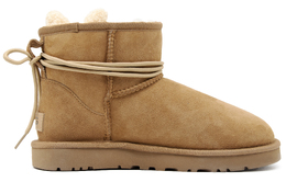 UGG: Коричневые ботинки  Classic Mini