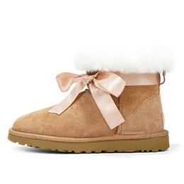 UGG: Светлые ботинки  Classic Mini