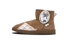 UGG: Ботинки  Classic Mini