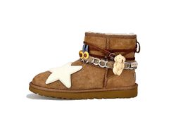 UGG: Ботинки  Classic Mini