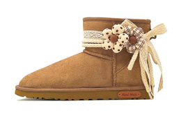 UGG: Бежевые ботинки  Classic Mini