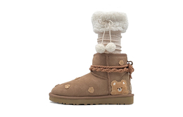 UGG: Коричневые ботинки  Classic Mini