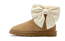 UGG: Сапоги  Bailey Bow II