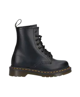 Dr. Martens: Чёрные ботинки  1460