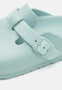 Birkenstock: Светлые сабо  Boston