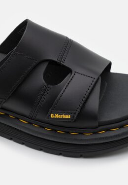 Dr. Martens: Чёрные сабо 