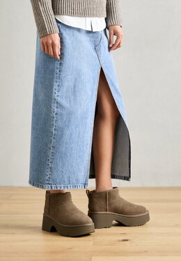 UGG: Светлые ботинки  Ultra Mini