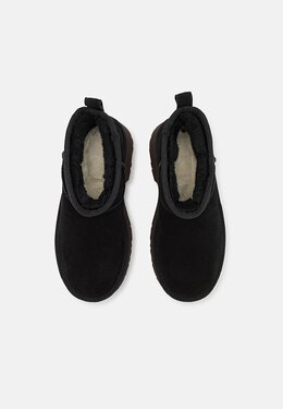 UGG: Чёрные ботинки  Ultra Mini