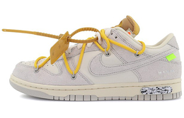 Nike: Белые кроссовки  Dunk Low