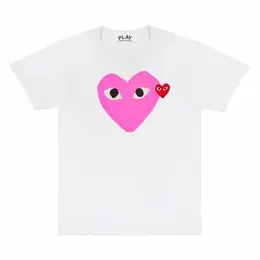 Comme des Garcons PLAY: Розовая футболка  Heart