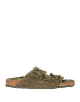 Birkenstock: Зелёные сандалии 