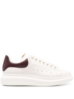 Alexander McQueen: Белые кроссовки  Oversized