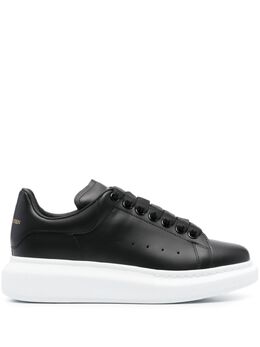 Alexander McQueen: Чёрные кроссовки  Oversized