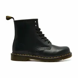 Dr. Martens: Чёрные ботинки 