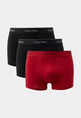 Calvin Klein Underwear: Красные трусы 