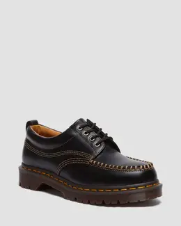 Dr. Martens: Чёрные туфли 