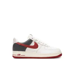 NIKE: Серебристые кроссовки  Air Force 1 Low