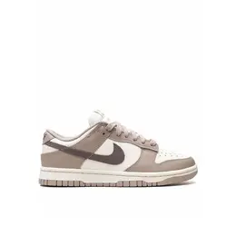 NIKE: Серебристые кроссовки  Dunk Low